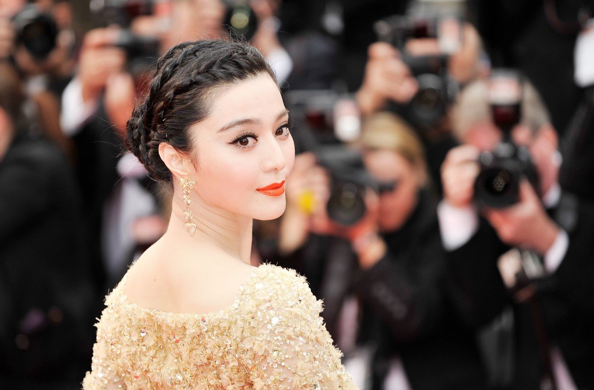 Куда пропала актриса Фань Бинбин и почему ее «стерли» из китайского Интернета