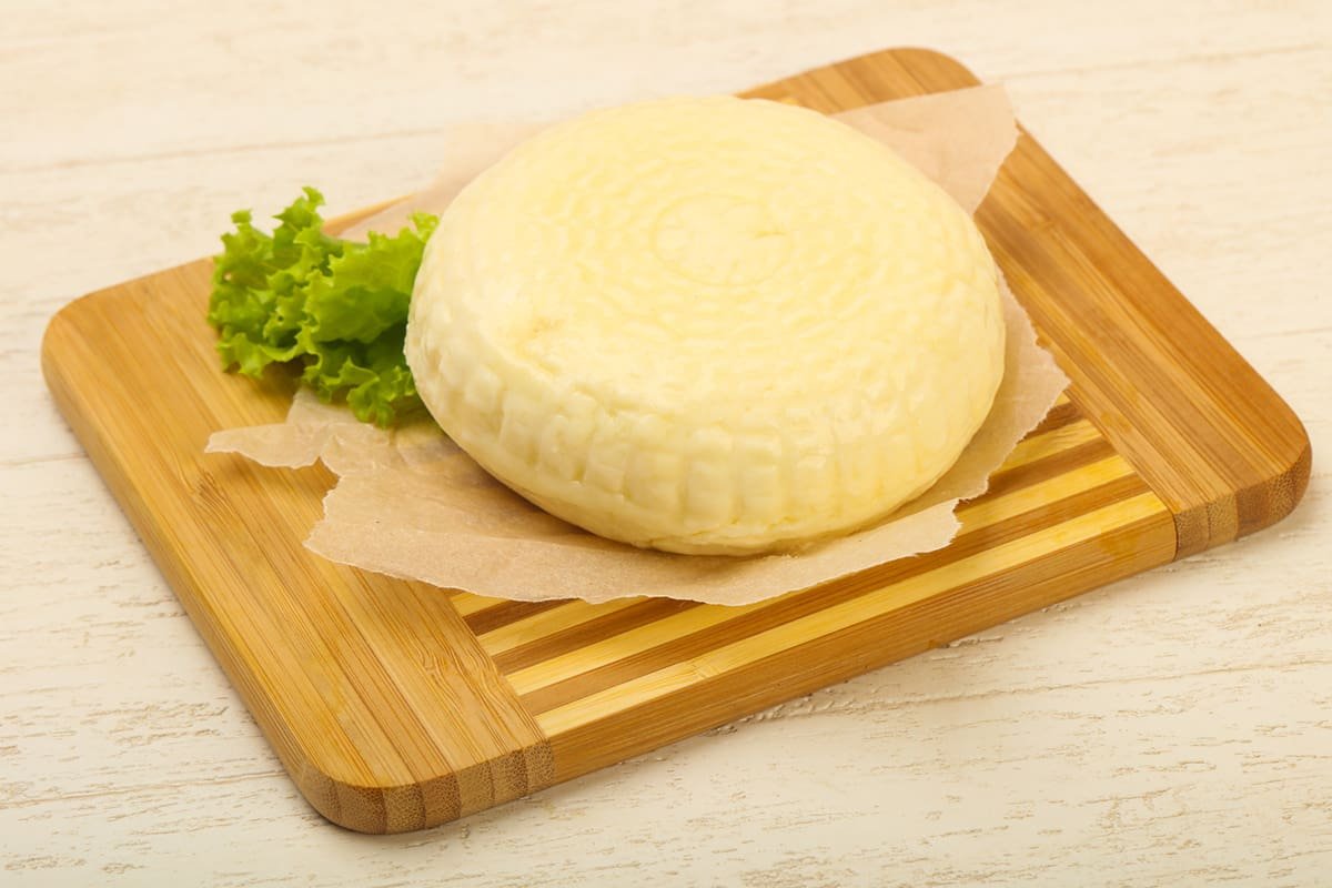 Почему пора перестать покупать твердый сыр в магазине