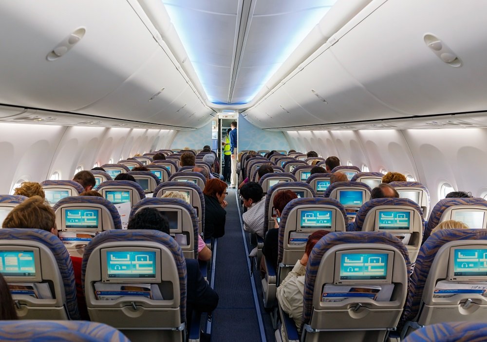 Какие места в самолете самые лучшие :безопасные и комфортные