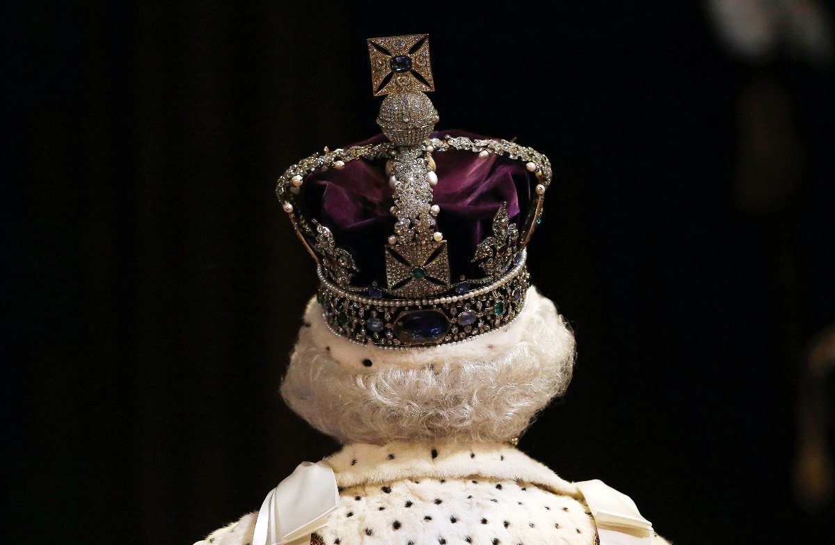 Что скрывают свидетельства о рождении представителей британской королевской семьи