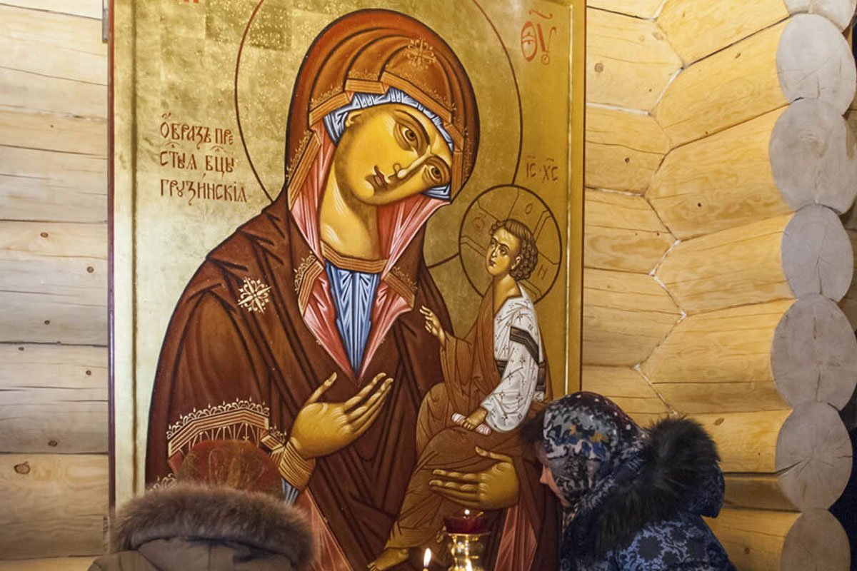 Кому нужно молиться Грузинской иконе Божией Матери