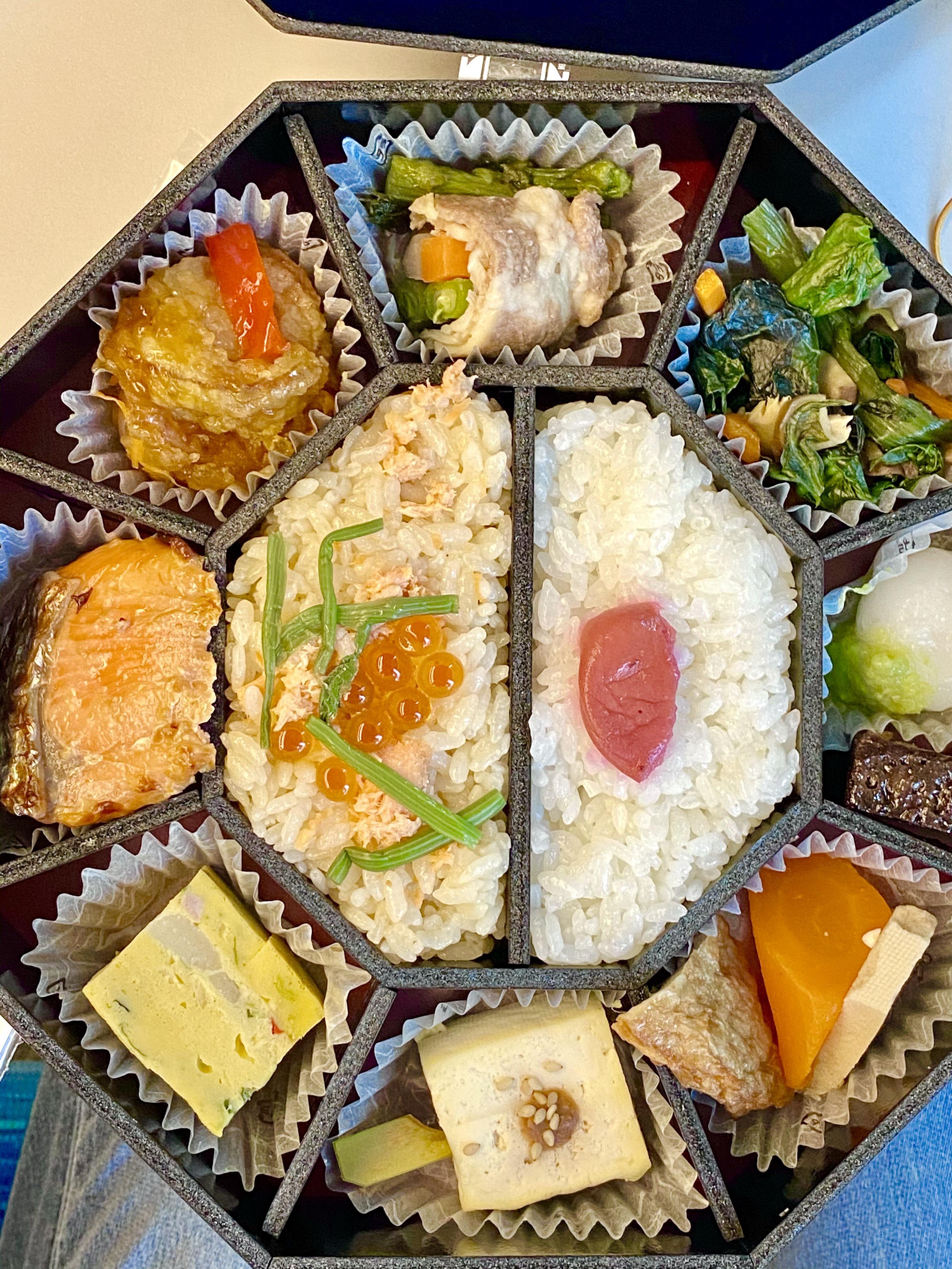 Чем нашего человека удивляют обеды простых японцев