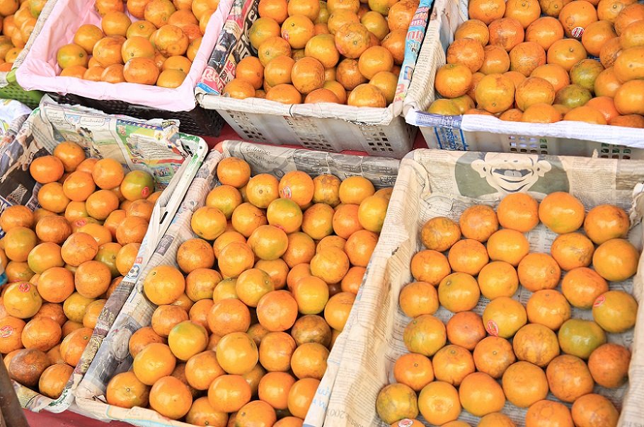 Продавец с рынка дал наводку ,какие мандарины сладкие и без косточек