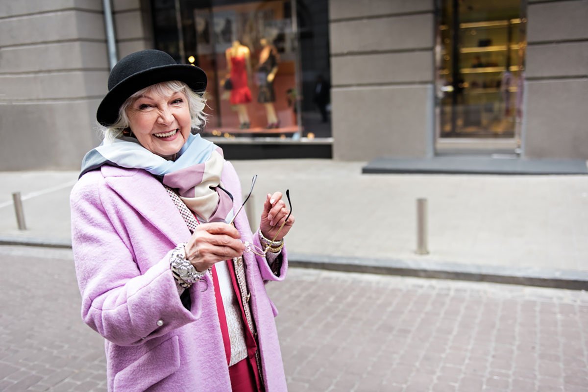 Стильная бабушка из Германии утерла нос юным модницам