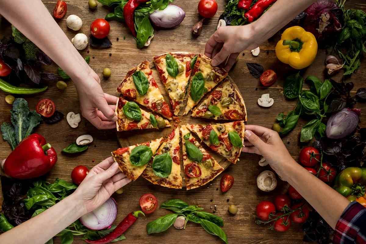 Почему домашняя пицца получается хуже ресторанной