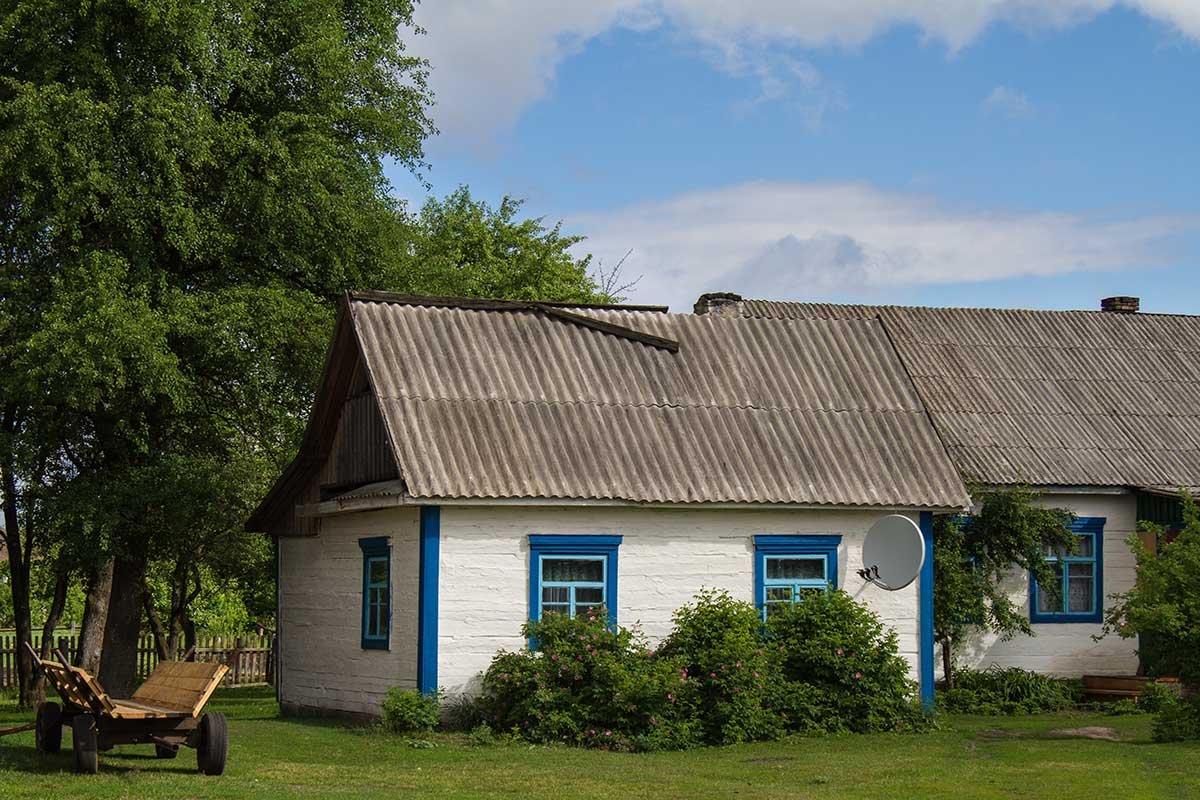 Дом матушки. Полесье Украина дом. Украинское Полесье города. Украина дом деревня. Украинское Полесье, фото.