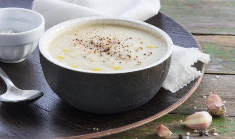 При простуде ешьте чесночный суп. Выздоровеете в 3 раза быстрее!